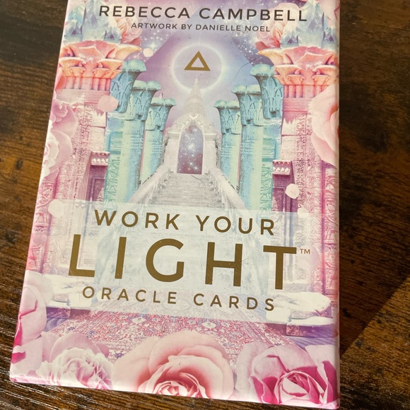 2 Oracle decks - Picture 3 of 3